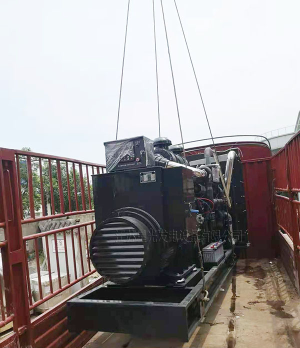 柴油發(fā)電機組 柴油發(fā)電機組