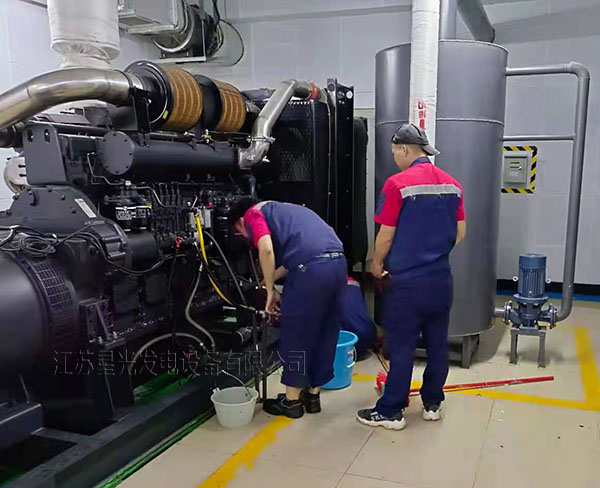 柴油發(fā)電機(jī) 柴油發(fā)電機(jī)