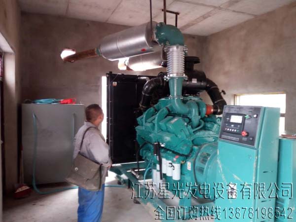 柴油發(fā)電機組 柴油發(fā)電機組