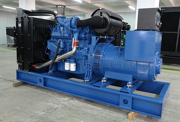 柴油發(fā)電機(jī)組 柴油發(fā)電機(jī)組