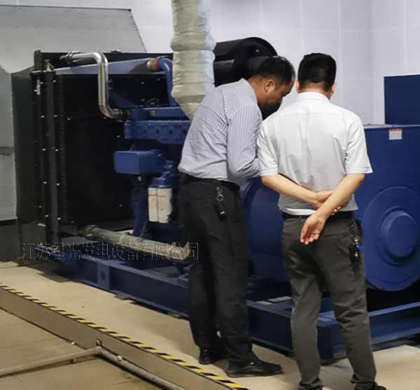 柴油發(fā)電機(jī)組 柴油發(fā)電機(jī)組